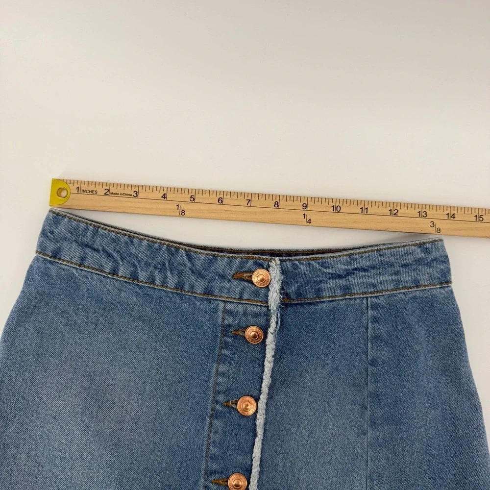 Zara Basic Denim Skirt Womens‎ Small Blue Asymmetrical Raw Hem Button Front Mini